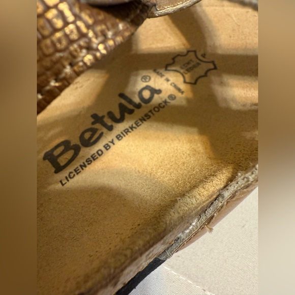 Birkenstock Betula Women's Sandals in Metallic Bronze/Rose Gold - Picture 5 of 5